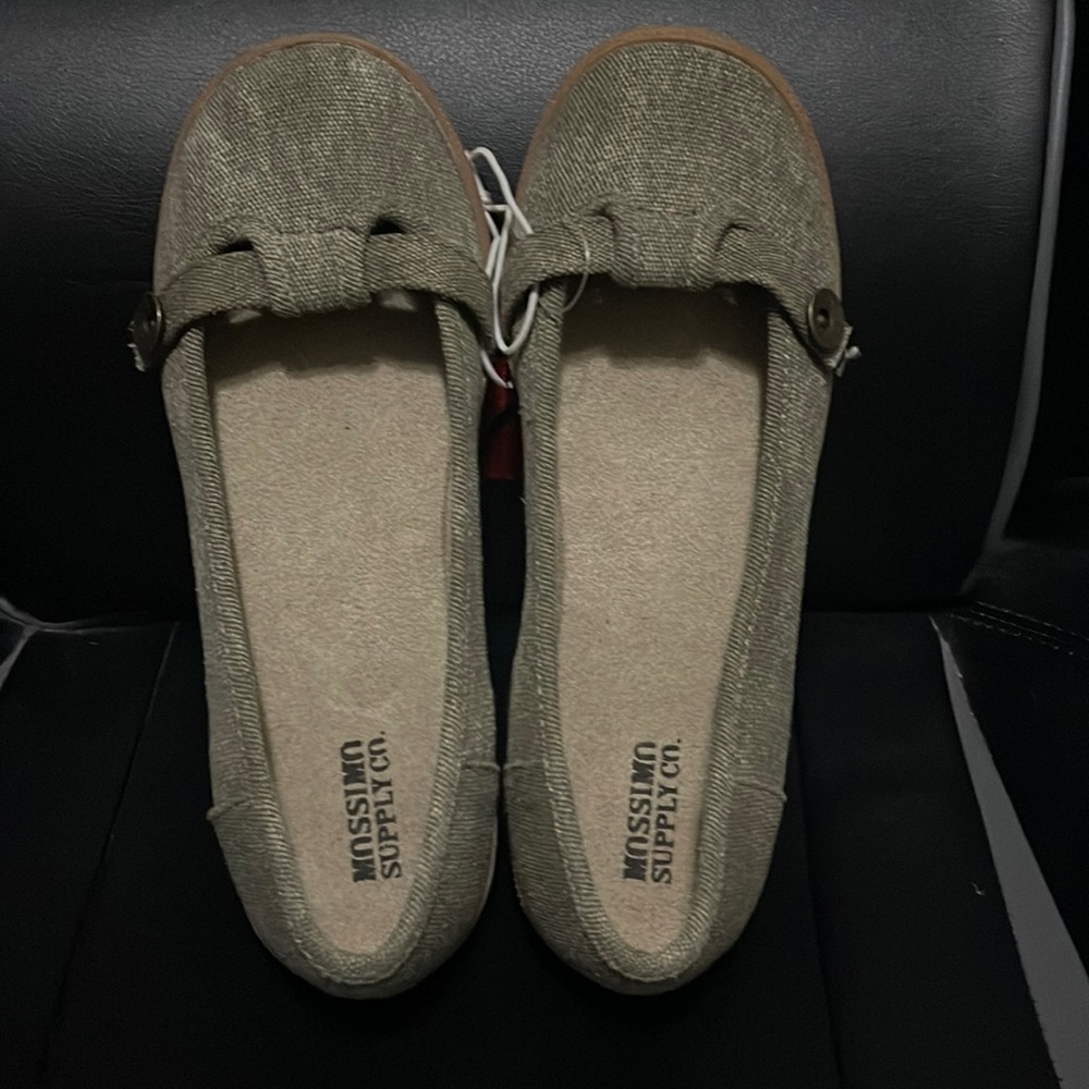 NWOT Slip-on Canvas Shoes